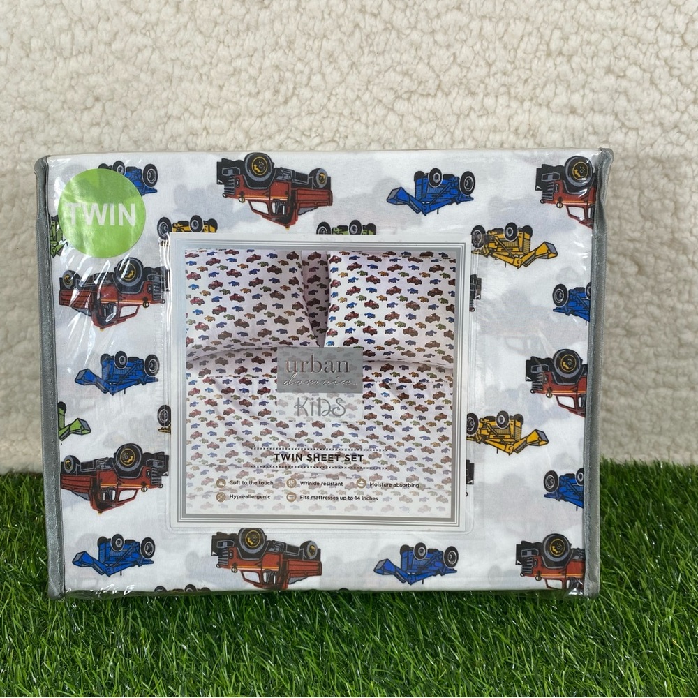 Urban Domain Kids Boys Twin Sheet Set 3 Piece Trucks Tractors Multicolor White
